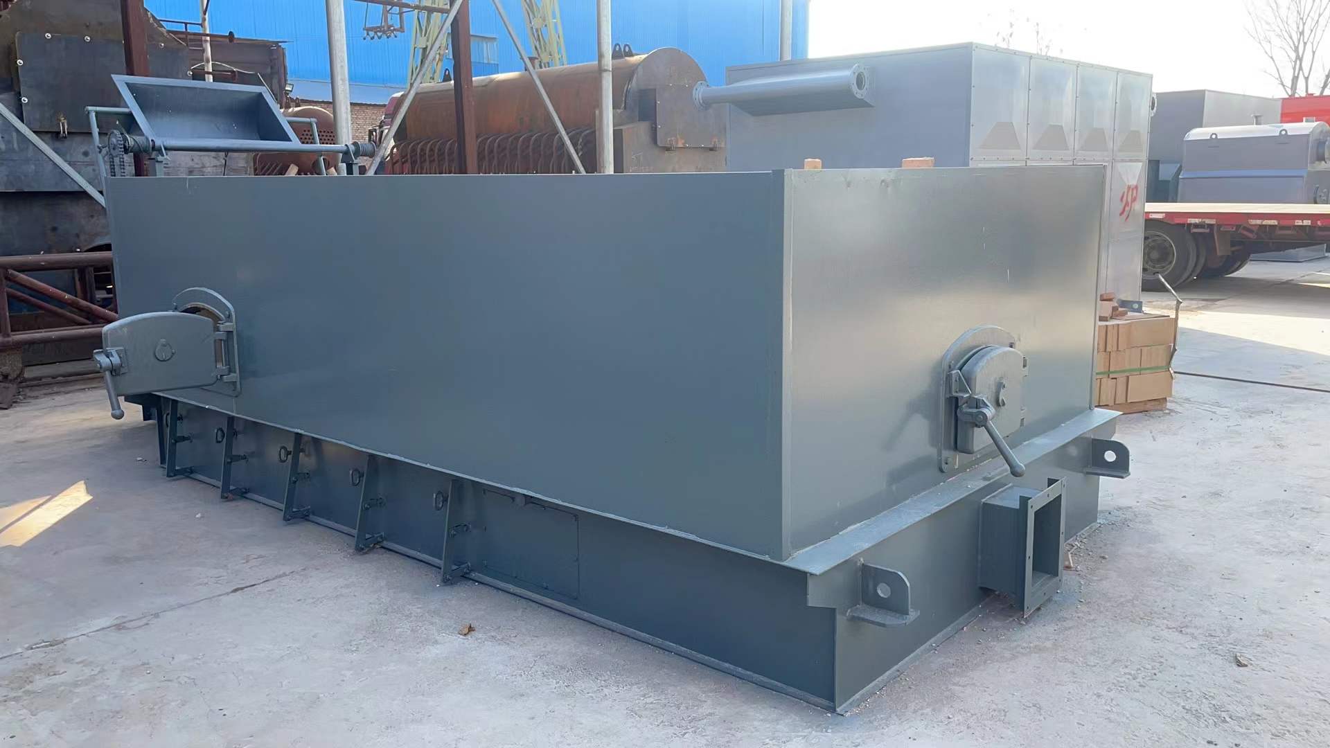 YLW系列生物质有机热载体炉(图3) YLW系列生物质有机热载体炉(图3)